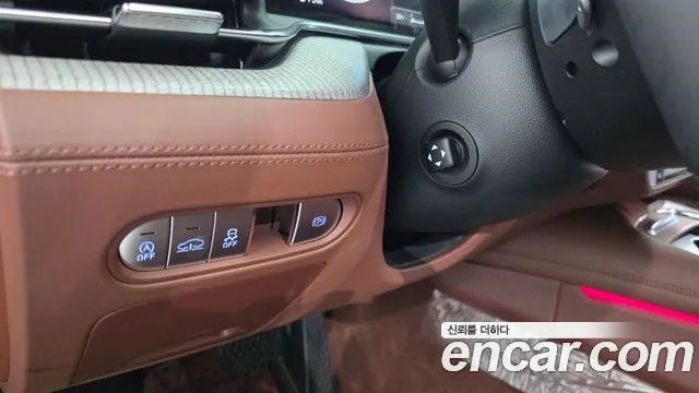 Genesis G90 Бензин 3.5 турбо AWD — Фото автомобиля 6