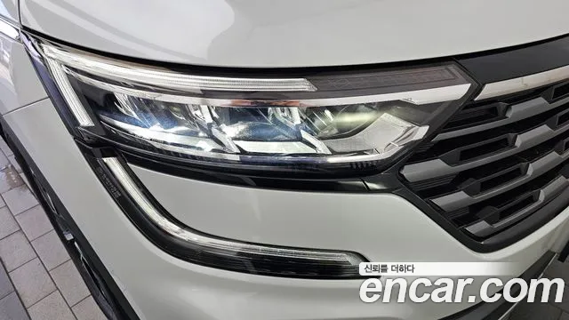 Renault-KoreaSamsung QM6 Новый QM6 Quest 2.0 LPe LE 2WD — Фото автомобиля 19