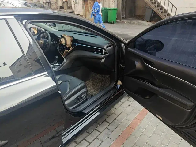 Toyota Camry — Фото автомобиля 19