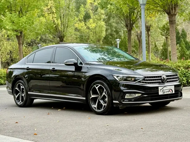 Volkswagen Magotan — Фото автомобиля 2