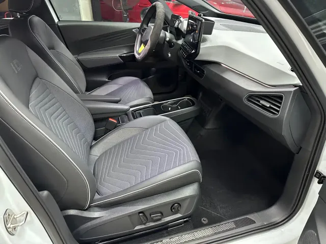 Volkswagen ID.3 — Фото автомобиля 8