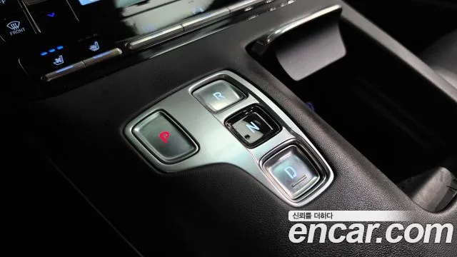Hyundai Grandeur New — Фото автомобиля 12