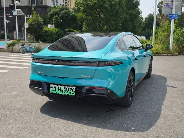 Dongfeng eπ 007 — Фото автомобиля 10