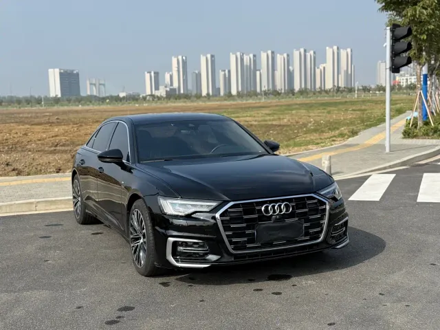 Audi A6L — Фото автомобиля 3