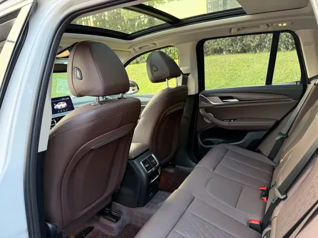 BMW X3 — Фото автомобиля 11