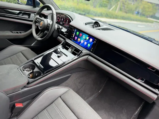 Porsche Panamera — Фото автомобиля 20