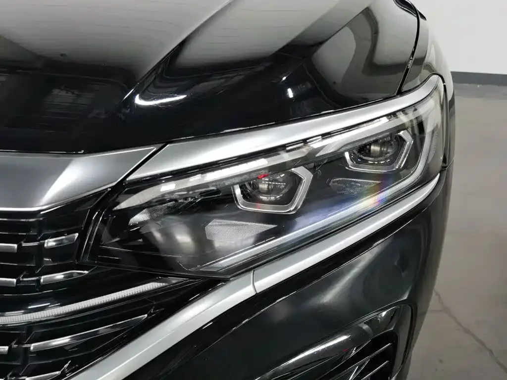 Volkswagen Passat 2022 330TSI Premium Edition — Фото автомобиля 7