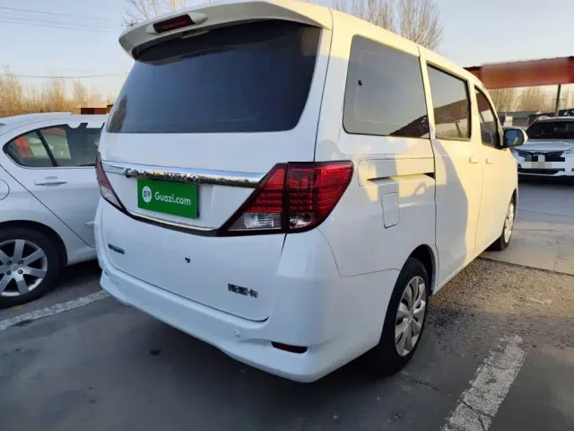 Yema Auto Spica — Фото автомобиля 5
