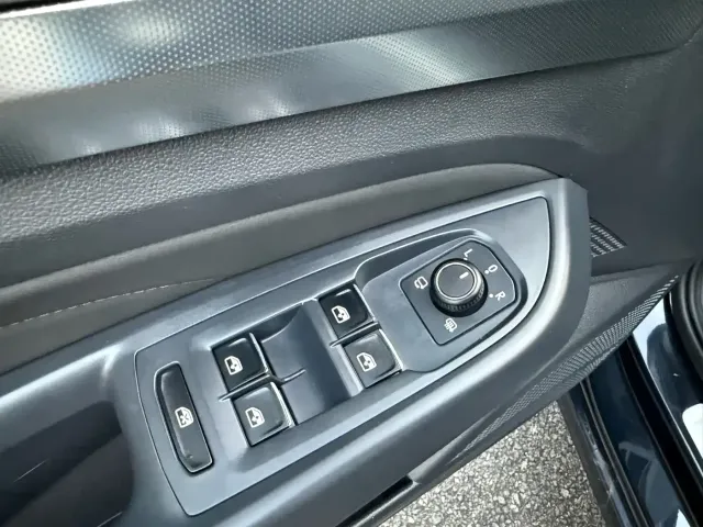 Volkswagen Passat — Фото автомобиля 20
