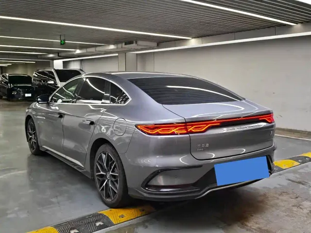 BYD Han — Фото автомобиля 17