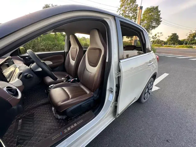 Wuling Bingo — Фото автомобиля 10