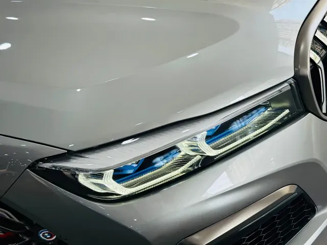 BMW 7 Series — Фото автомобиля 11
