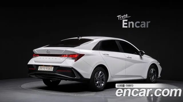 Hyundai AVANTE Новый Avante (CN7) — Фото автомобиля 2