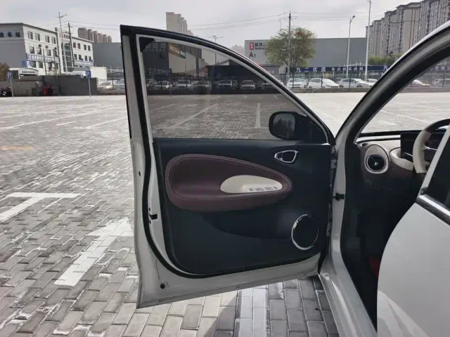 Wuling Bingo — Фото автомобиля 7
