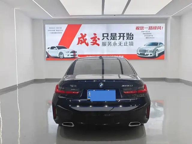 BMW 3 Series — Фото автомобиля 4