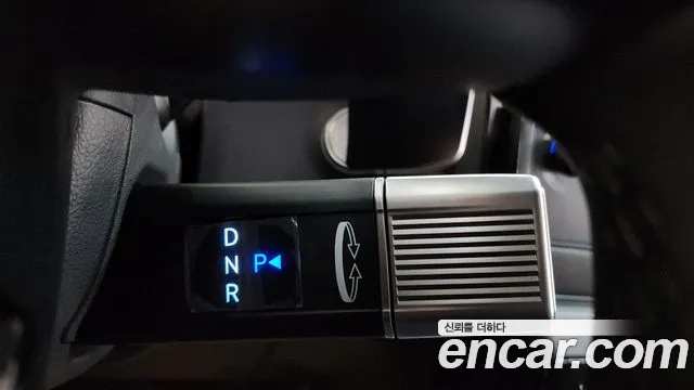 Hyundai Staria Новый Staria L3.5 Школьный автобус — Фото автомобиля 9