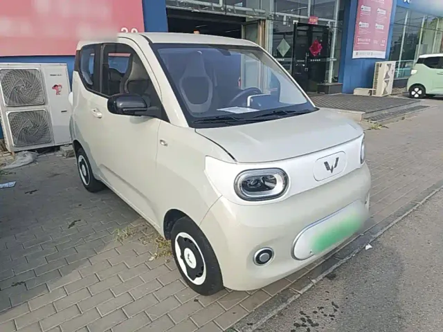 Wuling Hongguang Mini EV — Фото автомобиля 3