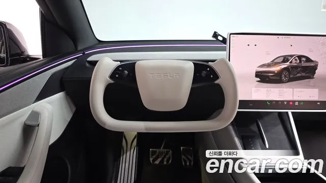 Tesla Model Y — Фото автомобиля 19