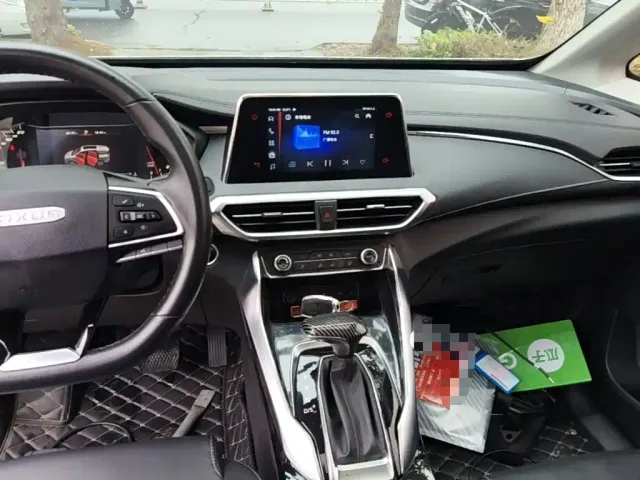 Maxus G50 — Фото автомобиля 12