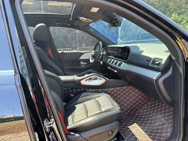 Mercedes-Benz GLE-Class AMG — Фото автомобиля 7