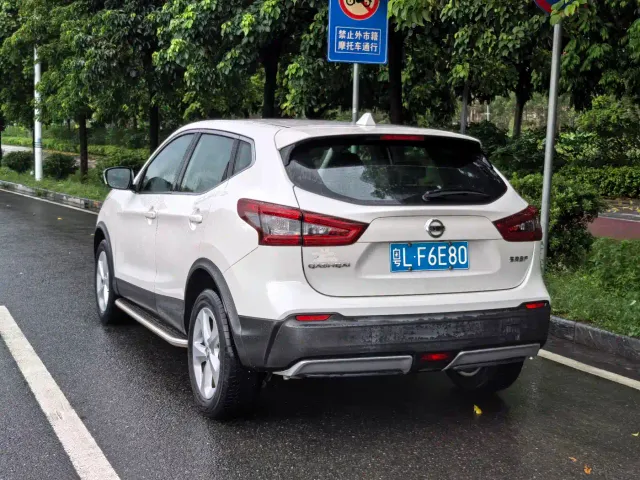 Nissan Qashqai — Фото автомобиля 8