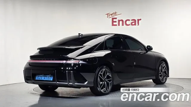Hyundai Ioniq 6 — Фото автомобиля 2