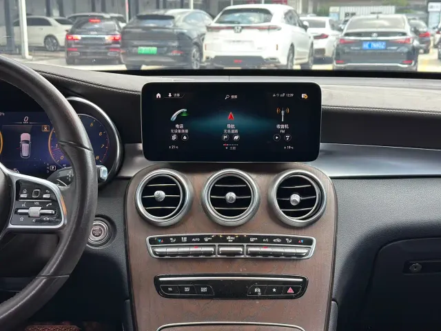 Mercedes-Benz GLC-Class — Фото автомобиля 12
