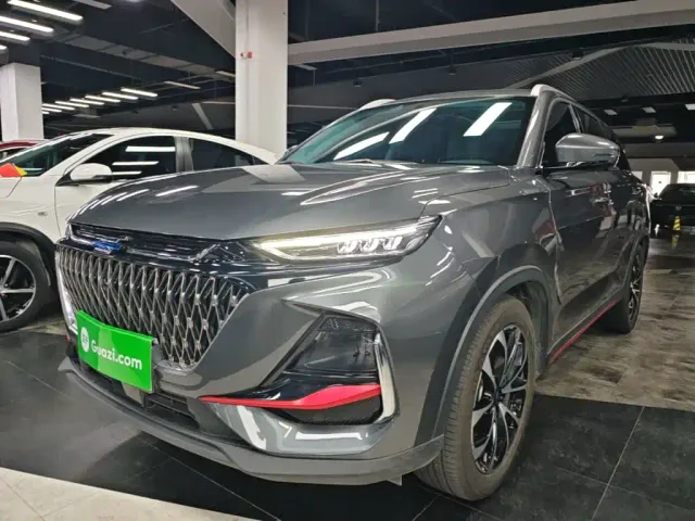 Фотография автомобиля — Changan X7 Plus