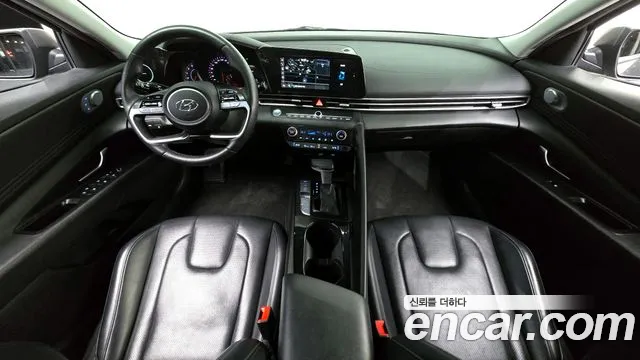 Hyundai AVANTE — Фото автомобиля 7
