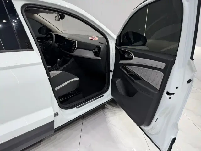 Jetta VS7 — Фото автомобиля 19