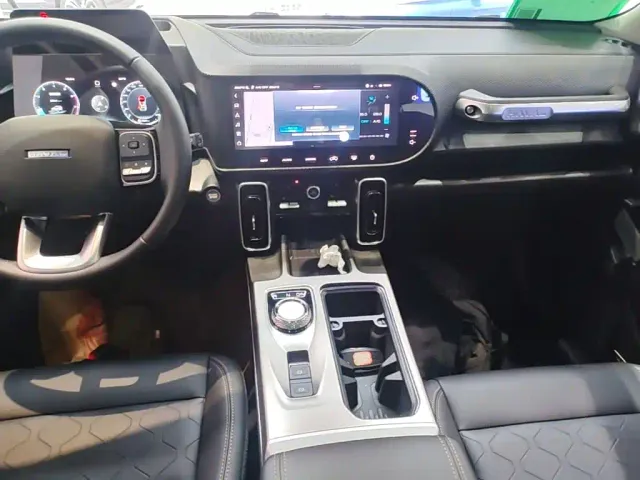Haval Big Dog — Фото автомобиля 12