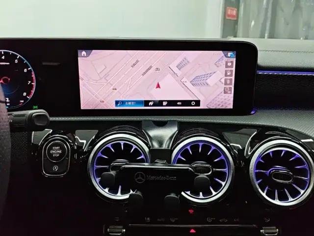 Mercedes-Benz A-Class — Фото автомобиля 13