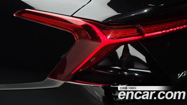 Kia K8 Hybrid — Фото автомобиля 8