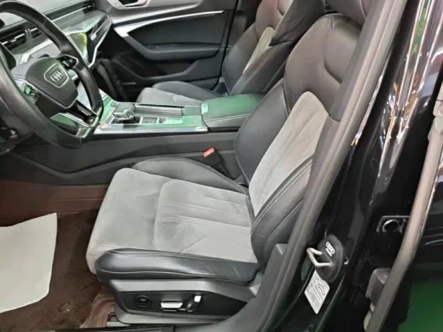 Audi A6L — Фото автомобиля 14
