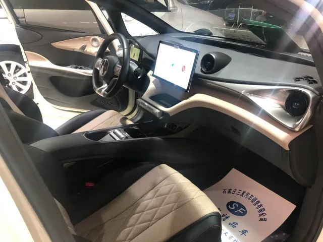 BYD Dolphin 2021 Model 405km Fashion Edition — Фото автомобиля 10