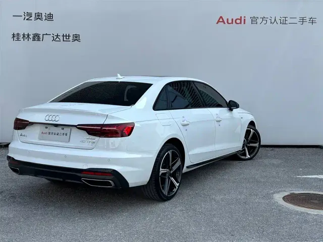 Audi A4L — Фото автомобиля 4
