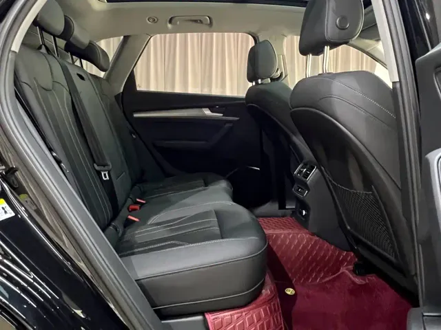 Audi Q5L — Фото автомобиля 19