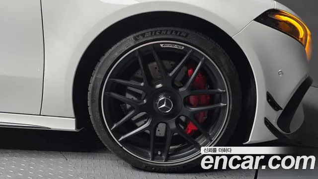 Mercedes-Benz A-Class — Фото автомобиля 18