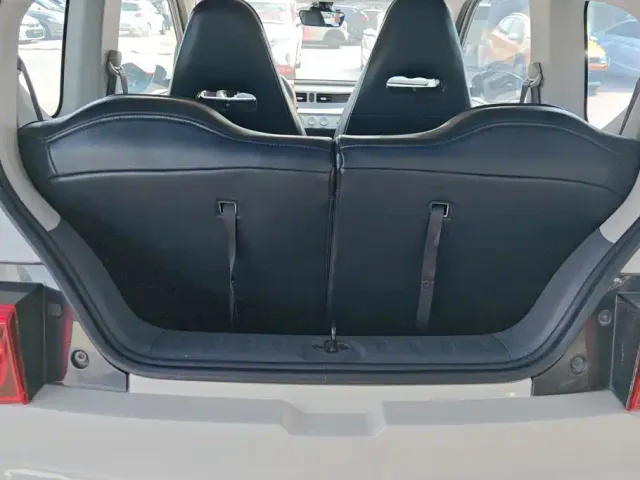 Wuling Hongguang Mini EV — Фото автомобиля 4