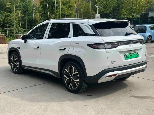 BYD Song L DM-i — Фото автомобиля 11