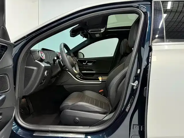 Mercedes-Benz C-Class — Фото автомобиля 7