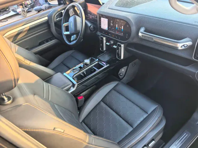 Haval Big Dog — Фото автомобиля 11