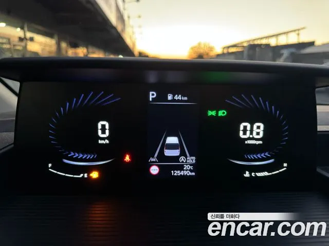 Hyundai Staria — Фото автомобиля 12