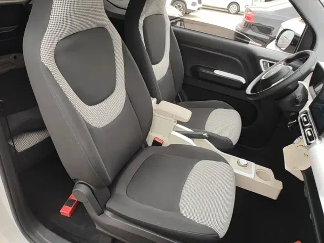 Wuling Hongguang Mini EV — Фото автомобиля 24