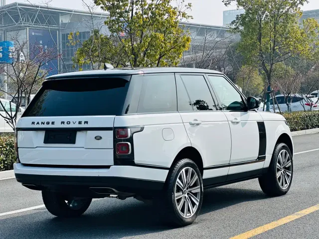 Land Rover Range Rover — Фото автомобиля 10