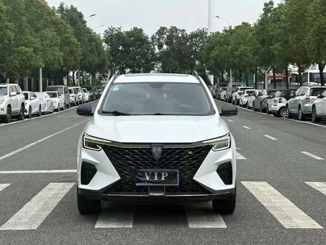 Roewe RX5 — Фото автомобиля 2