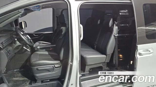 Hyundai Staria — Фото автомобиля 16