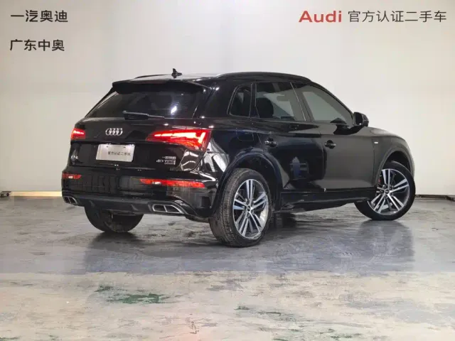 Audi Q5L — Фото автомобиля 3