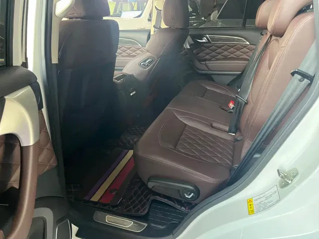 Haval H9 — Фото автомобиля 8