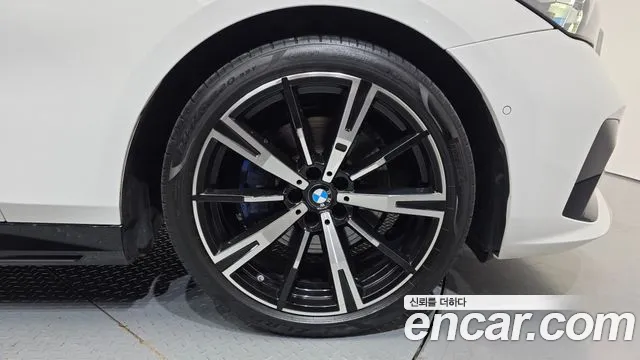 BMW 5-Series 5 серия (G60) 530i xDrive M Sport — Фото автомобиля 18